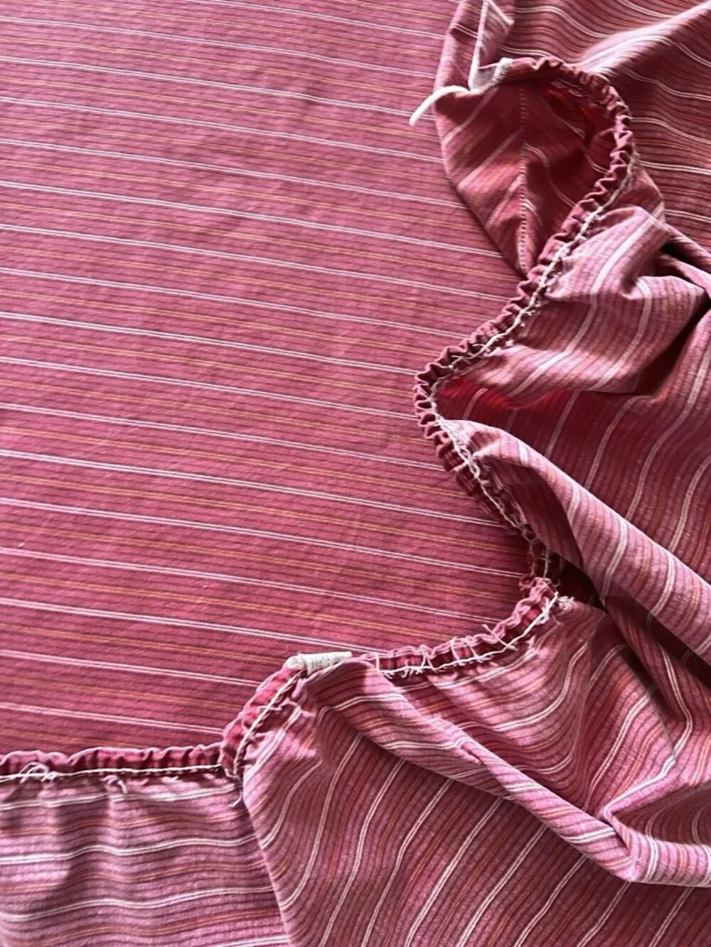 4 Pc QUEEN Sheet Set Stripe Burgundy Pinstripe West Point Stevens Made in USA